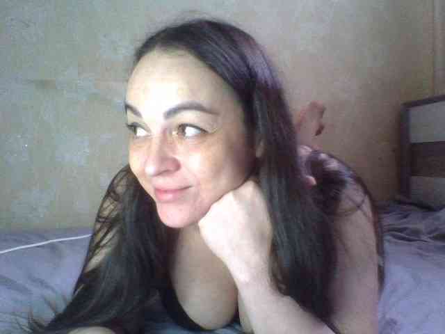 KissyHoney webcam