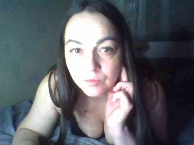 KissyHoney webcam