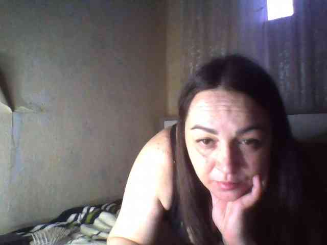KissyHoney webcam