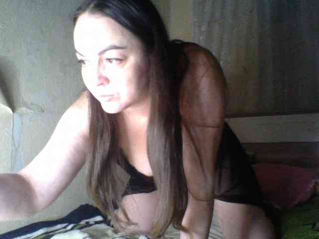 KissyHoney webcam