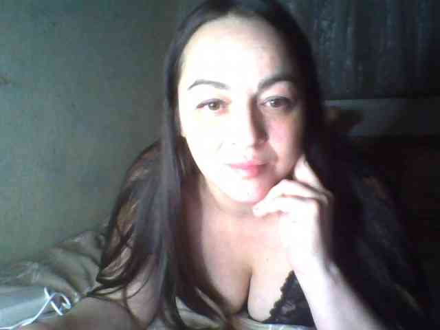 KissyHoney webcam