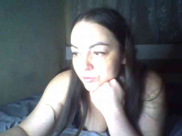 KissyHoney webcam