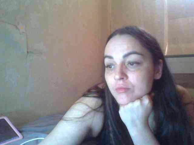KissyHoney webcam