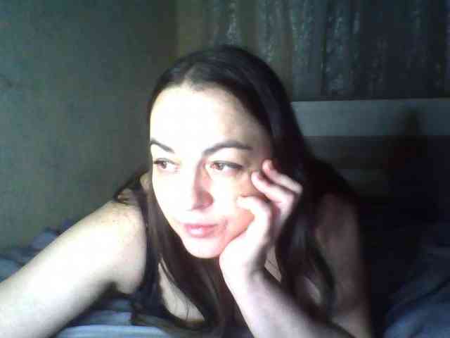 KissyHoney webcam
