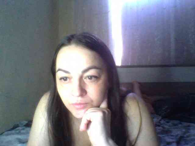 KissyHoney webcam