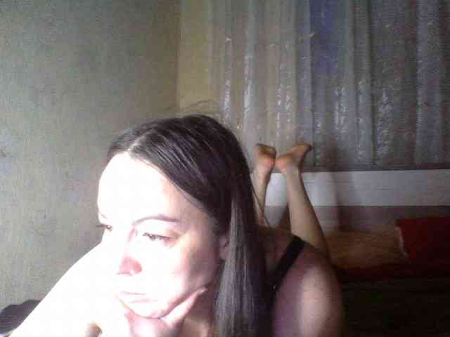 KissyHoney webcam