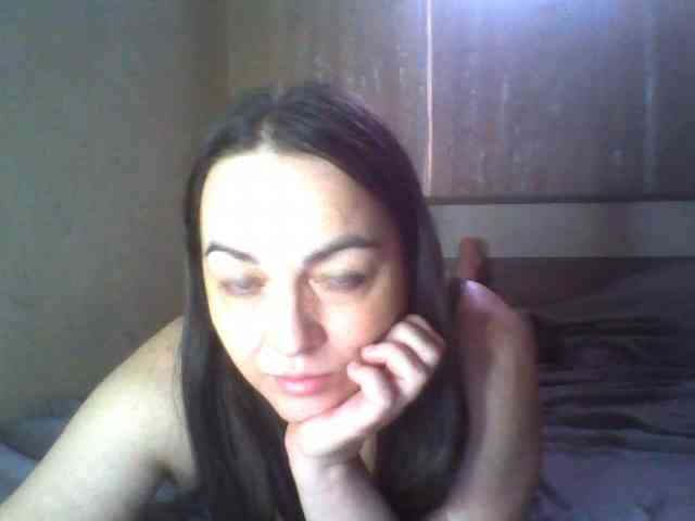 KissyHoney webcam