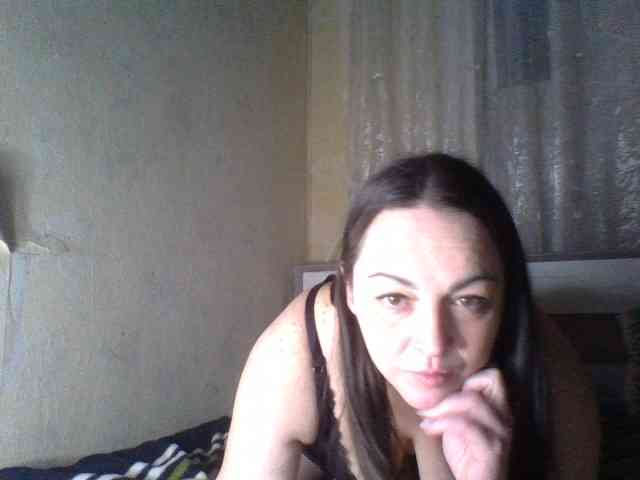 KissyHoney webcam