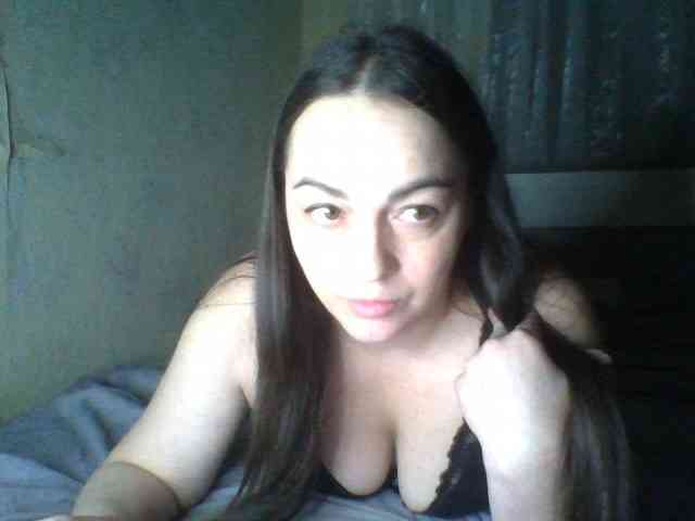 KissyHoney webcam