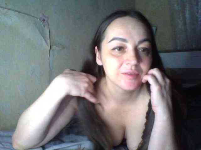 KissyHoney webcam