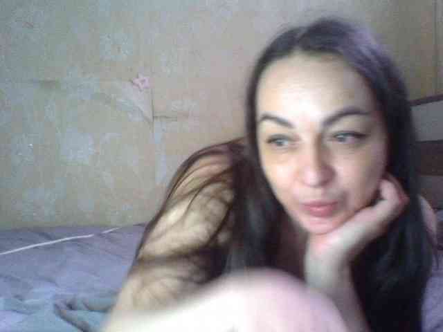 KissyHoney webcam