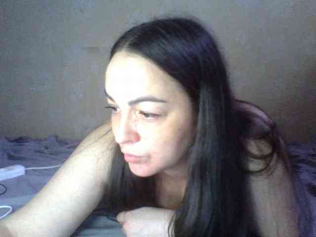 KissyHoney webcam