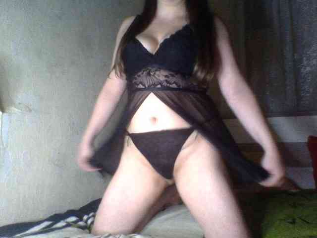 KissyHoney webcam