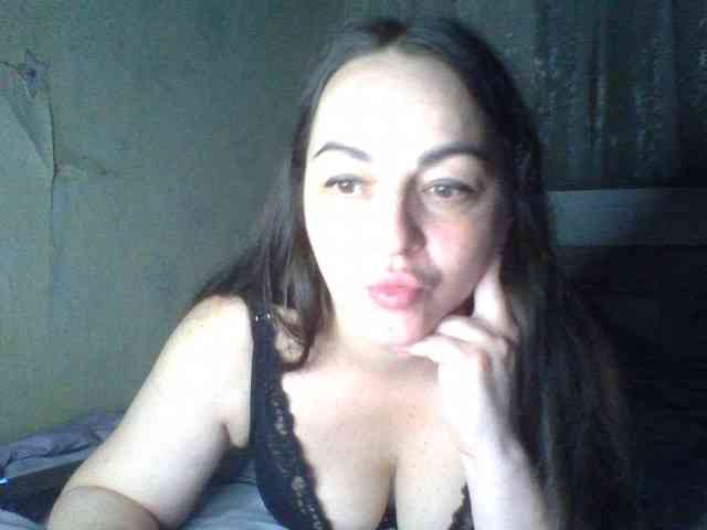 KissyHoney webcam