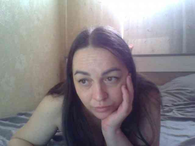 KissyHoney webcam