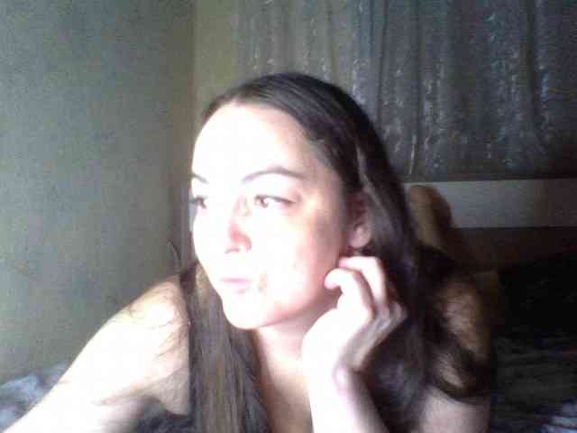 KissyHoney webcam