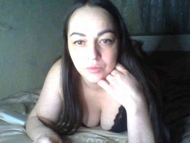 KissyHoney webcam