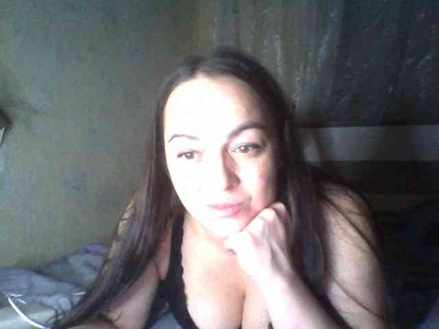 KissyHoney webcam
