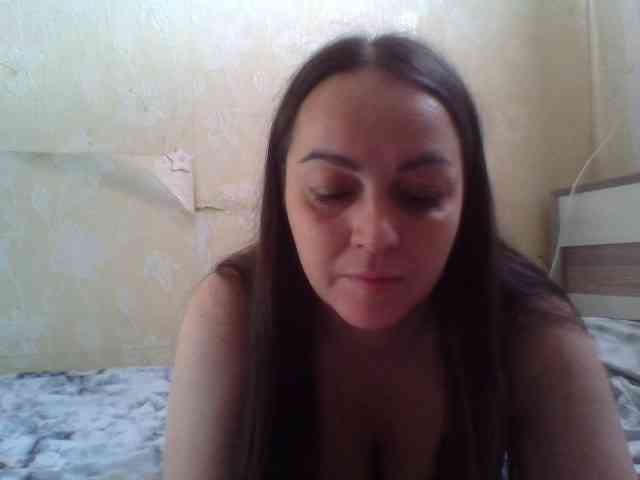 KissyHoney webcam
