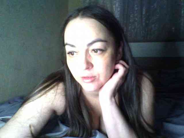 KissyHoney webcam