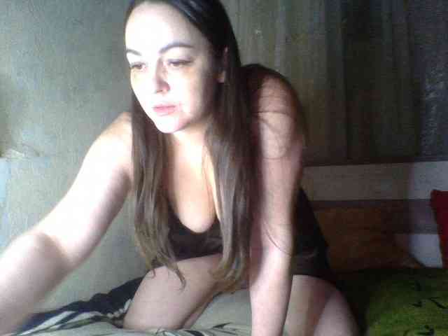 KissyHoney webcam