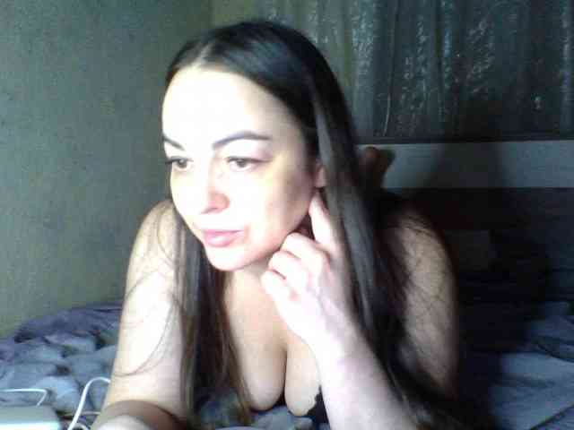 KissyHoney webcam