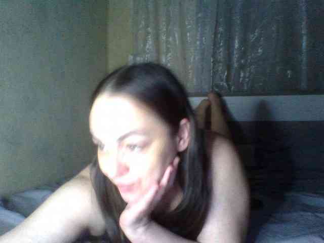 KissyHoney webcam