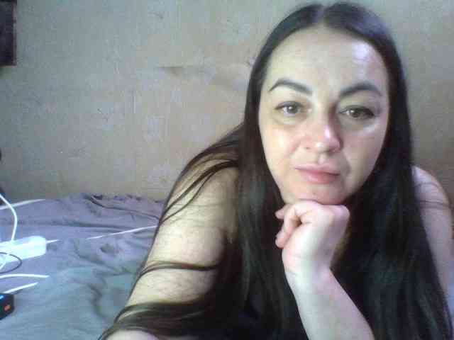 KissyHoney webcam