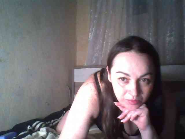 KissyHoney webcam