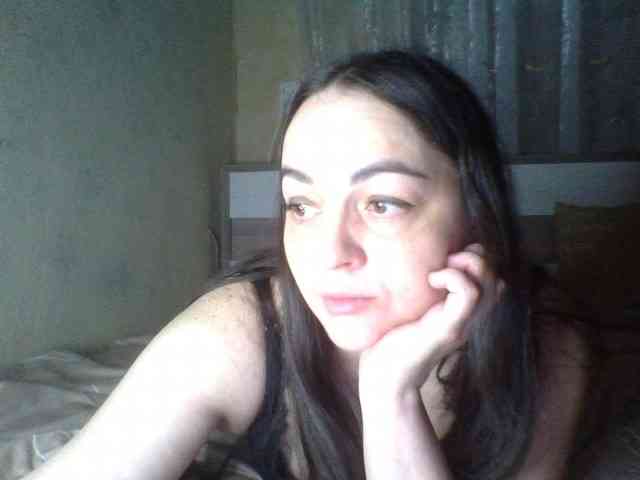 KissyHoney webcam