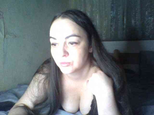 KissyHoney webcam
