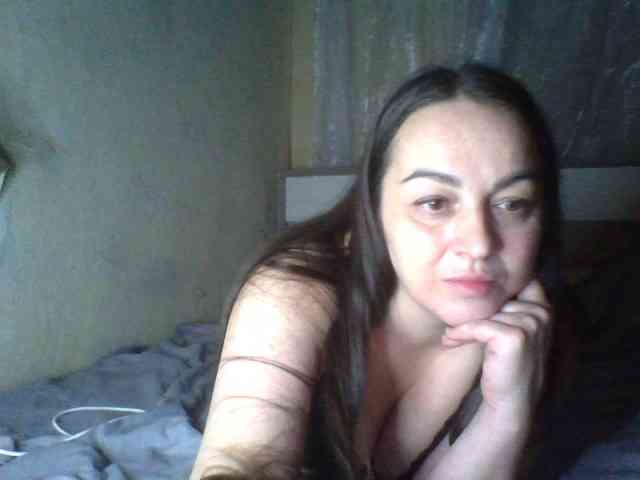 KissyHoney webcam
