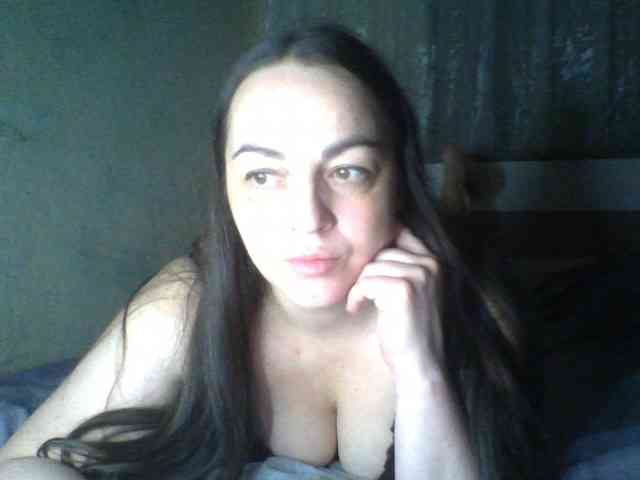 KissyHoney webcam