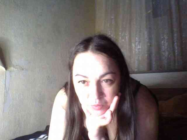 KissyHoney webcam