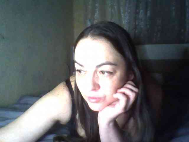 KissyHoney webcam