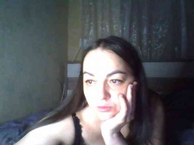KissyHoney webcam