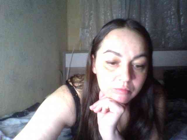 KissyHoney webcam