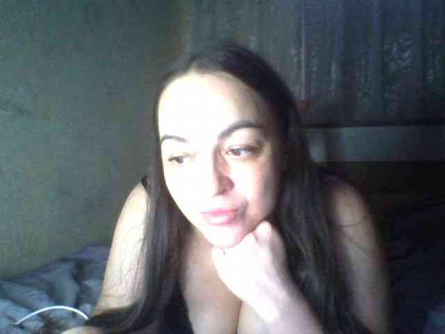 KissyHoney webcam