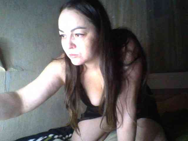 KissyHoney webcam