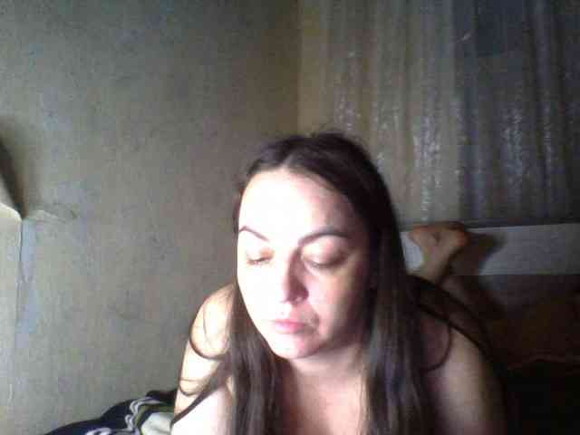 KissyHoney webcam