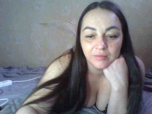 KissyHoney webcam