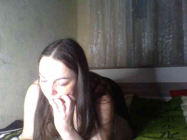 KissyHoney webcam