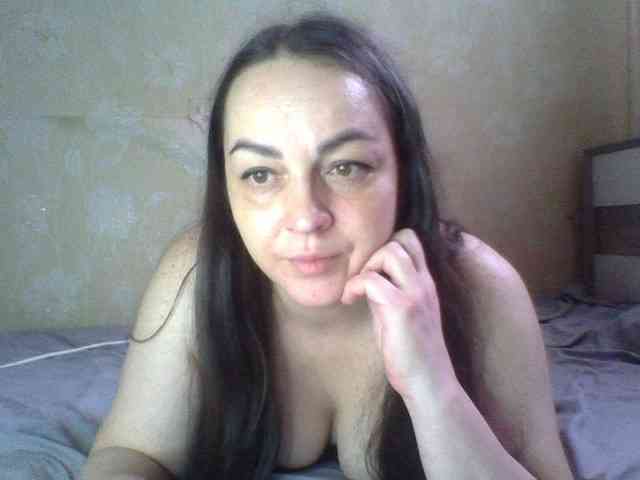 KissyHoney webcam