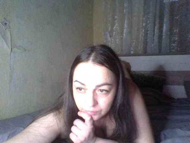 KissyHoney webcam