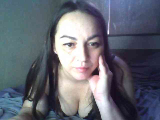 KissyHoney webcam