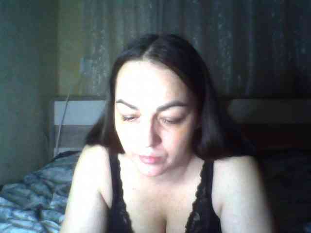 KissyHoney webcam
