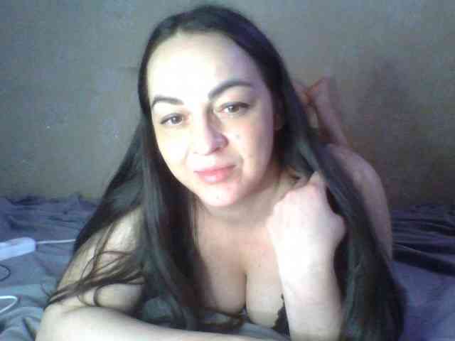 KissyHoney webcam