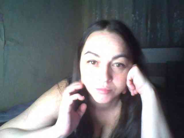 KissyHoney webcam