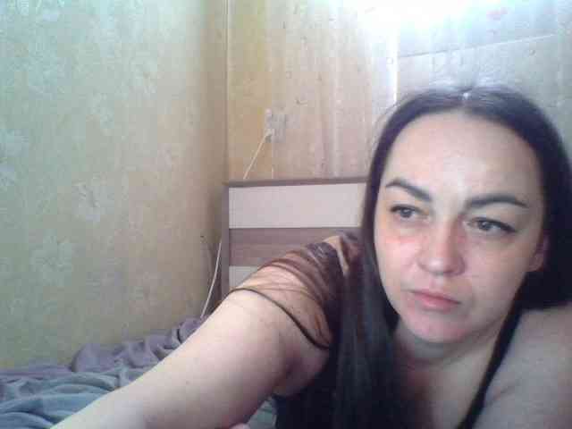 KissyHoney webcam