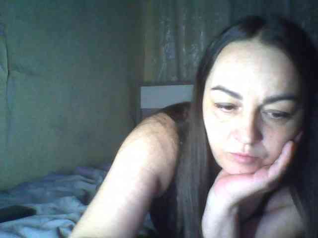 KissyHoney webcam